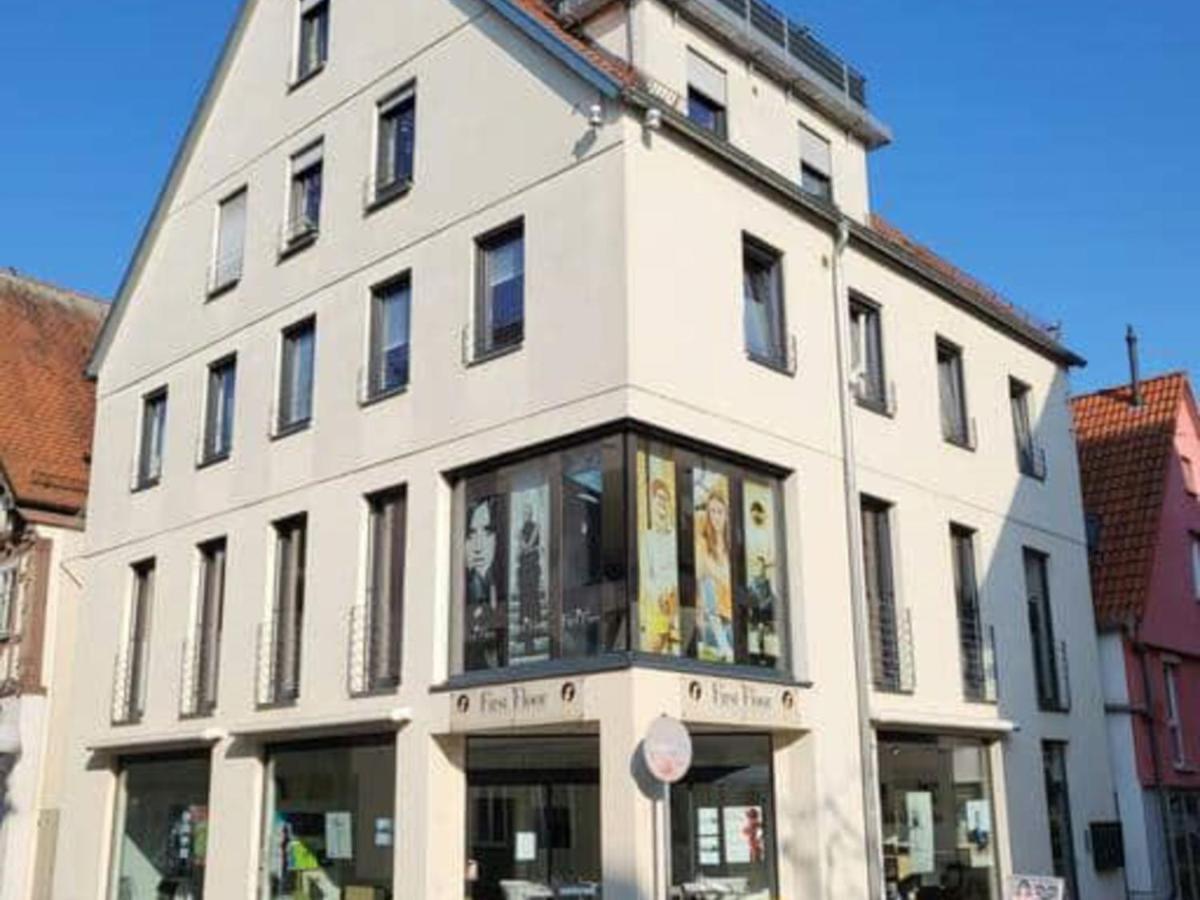 Zentrale Ferienwohnung In Aalen City Mit 4-Sternen Ngoại thất bức ảnh